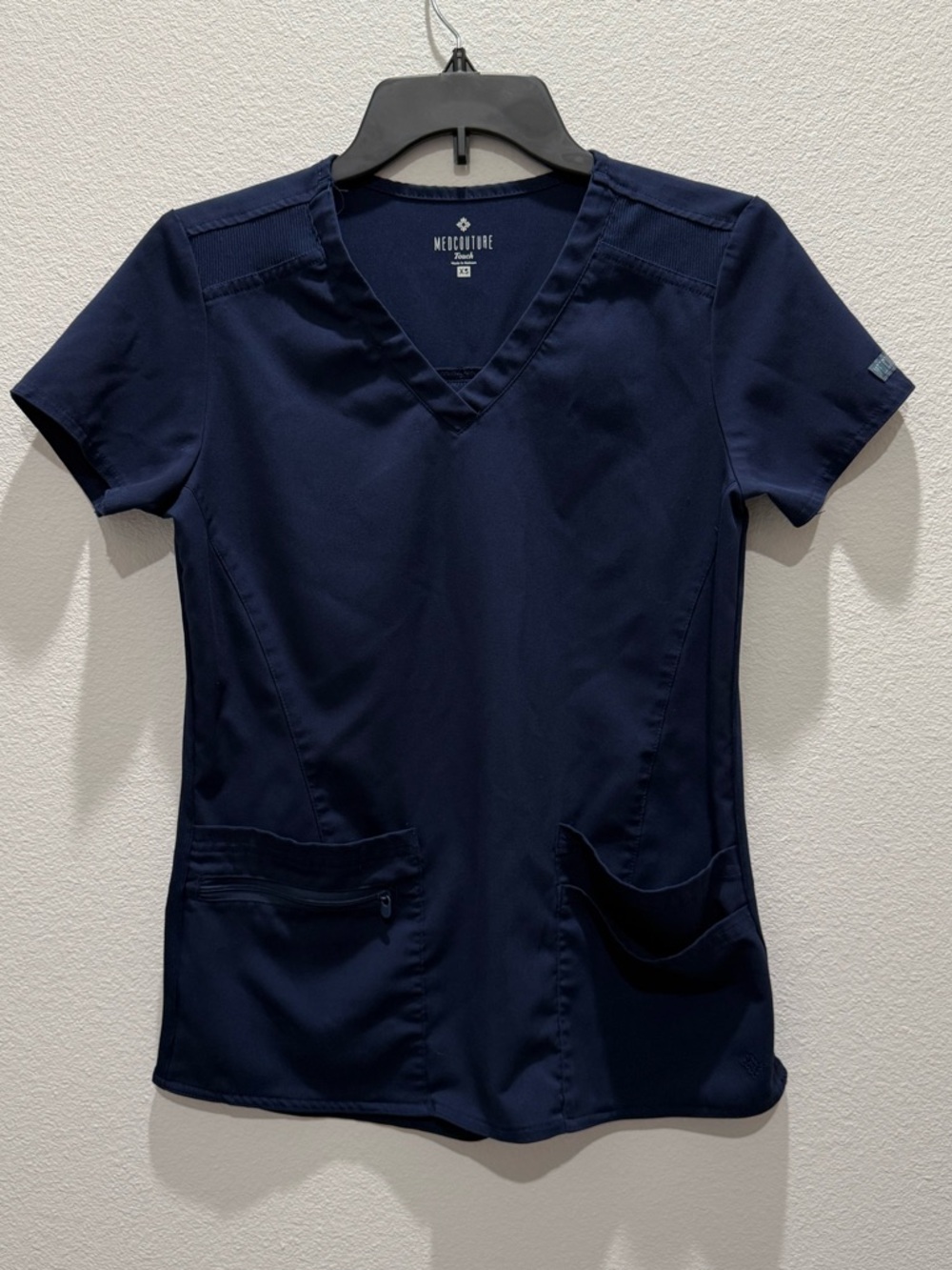 Touch by Med Couture
Women's V-Neck Knit Back Top XS Navy